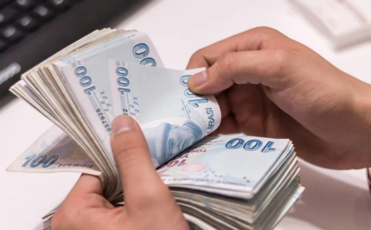 EN DÜŞÜK SSK VE BAĞ-KUR EMEKLİ AYLIĞI 14 BİN 469 LİRA OLDU