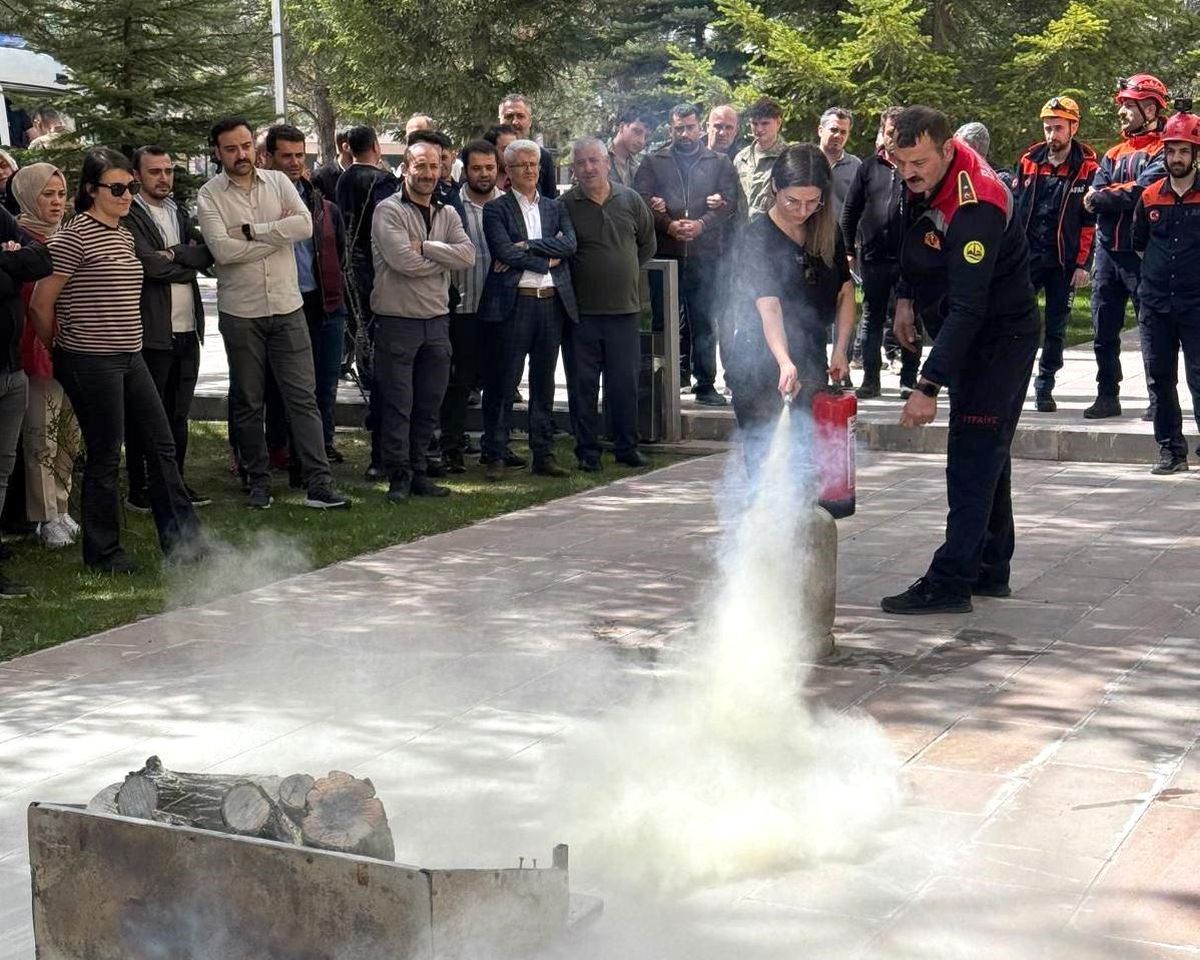 Bayburt Adliyesi personeline yangın eğitimi verildi