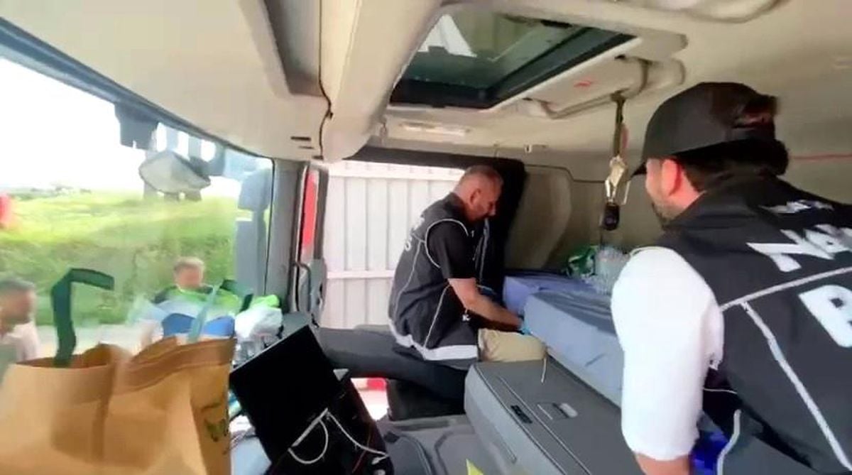 Tırda yatağın altından 12 milyon 600 bin TL’lik uyuşturucu çıktı